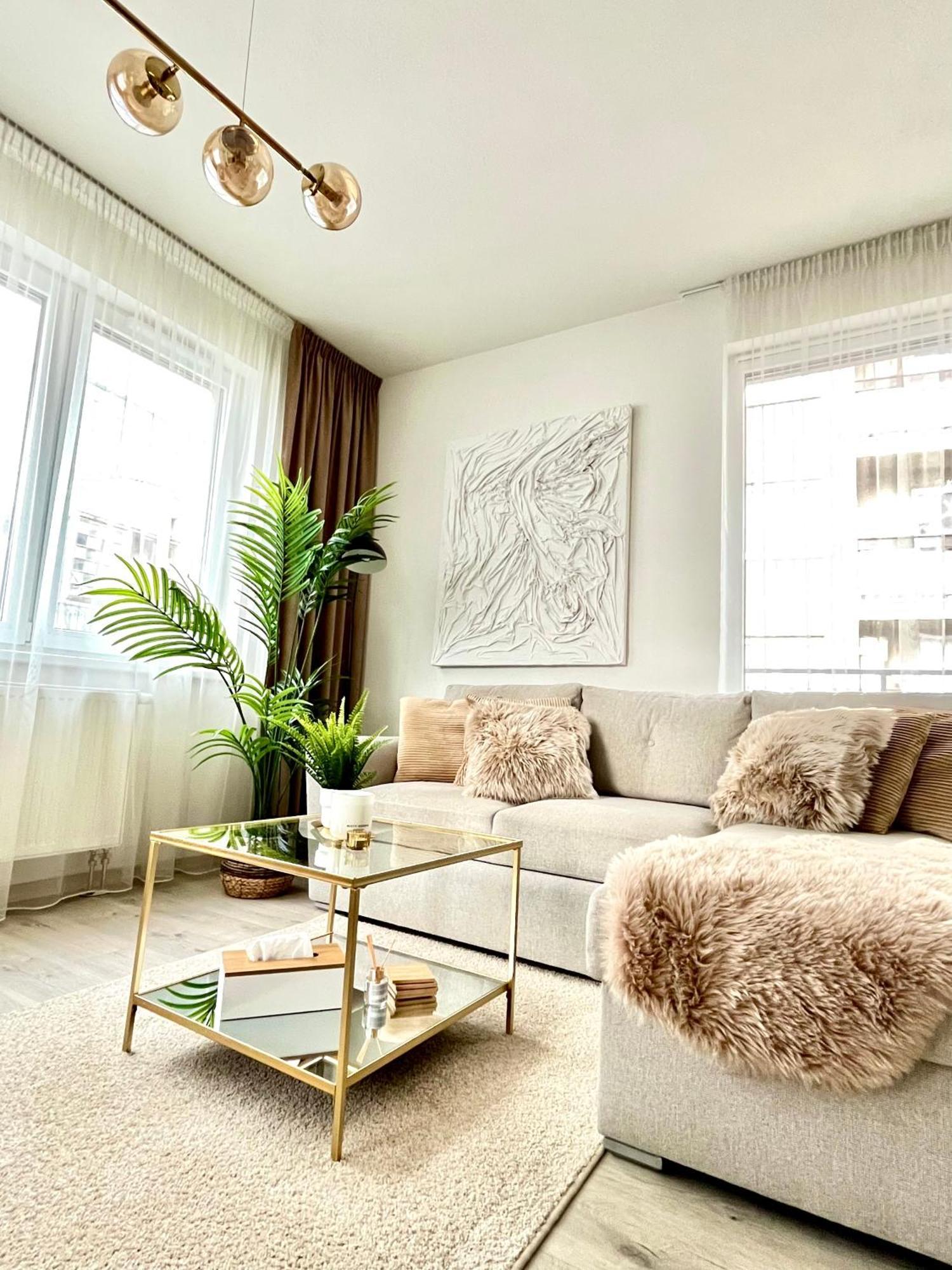 The Elite Suite II Downtown Ac & Garage Parking Bratysława Zewnętrze zdjęcie