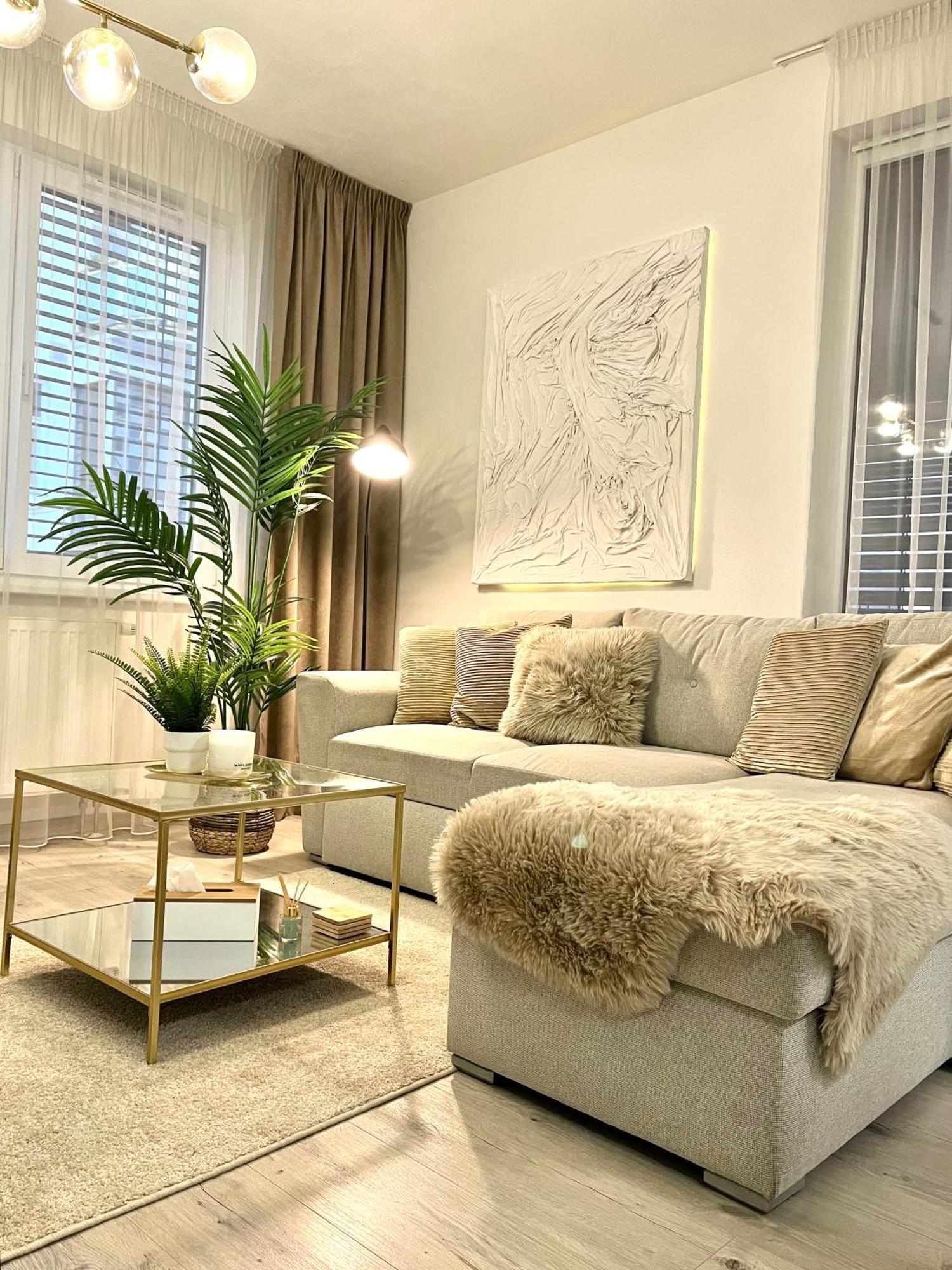 The Elite Suite II Downtown Ac & Garage Parking Bratysława Zewnętrze zdjęcie